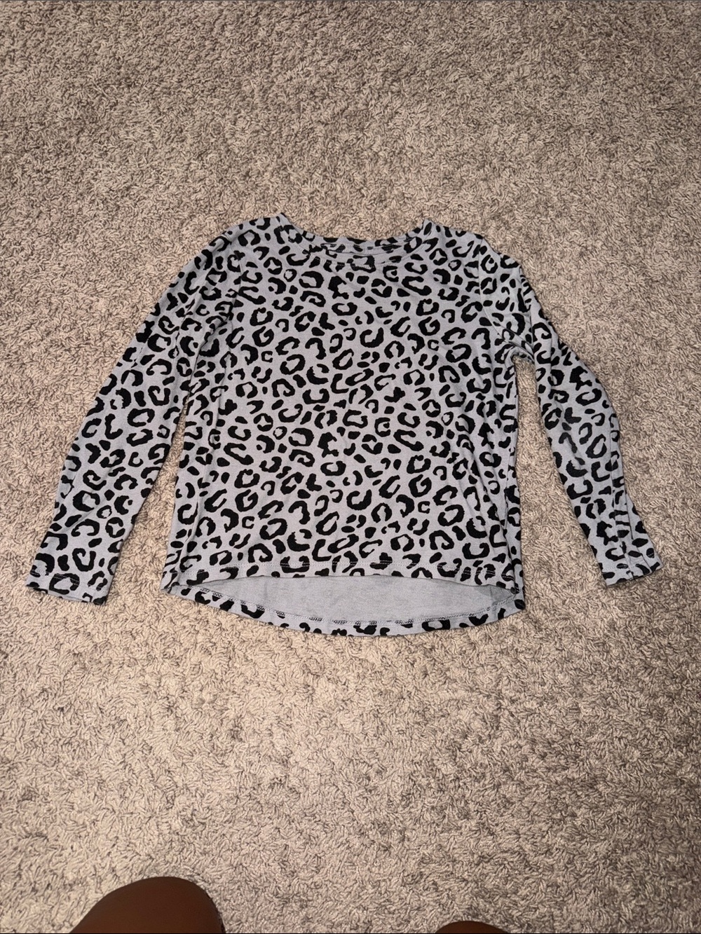 Old Navy Gray and Black Leopard Print Long Sleeve Top